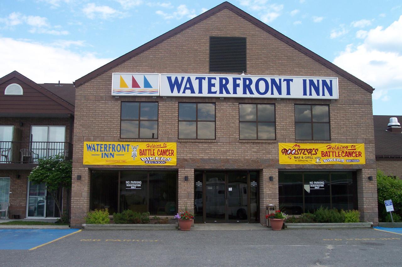 Waterfront Inn New Liskeard エクステリア 写真